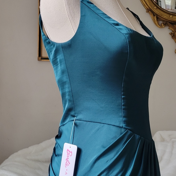 Azazie Formal dress, Pine NWT - Picture 7 of 9